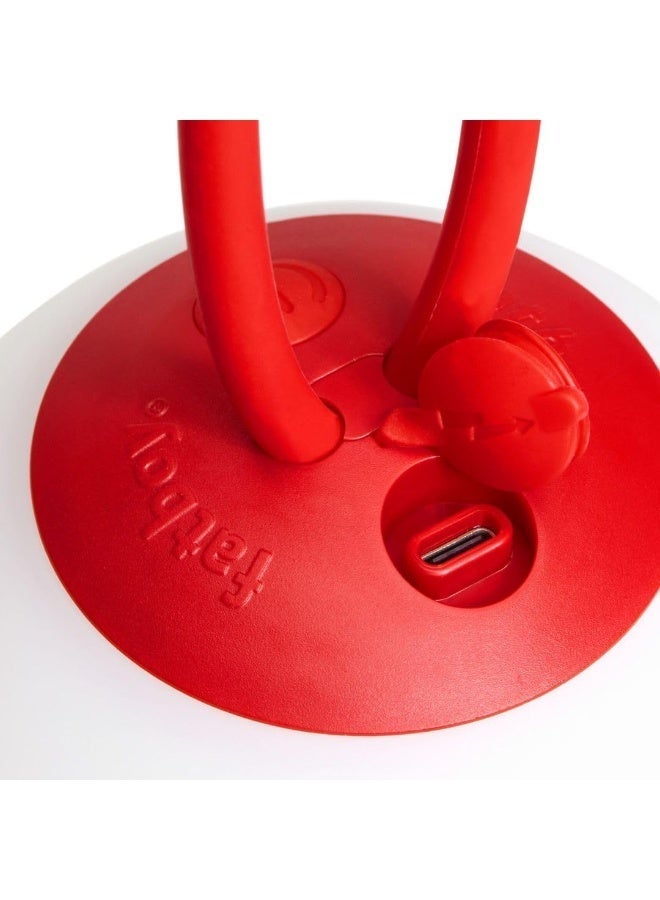 Fatboy فانوس فاتبوي بوليكي ميني المعلق | مصابيح LED قابلة للشحن | محمولة وقابلة للتعتيم | ضوء أبيض دافئ خارجي/داخلي مع حلقة تعليق | شحن USB | إضاءة مزاجية مقاومة للماء IP55 مجموعة من 03 - أحمر - Image 5